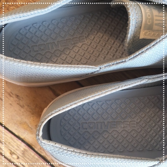 See new listing - Picture 4 of 8